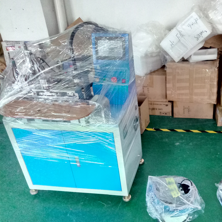雅创电子订购usb（a公）自动焊锡机顺利交货